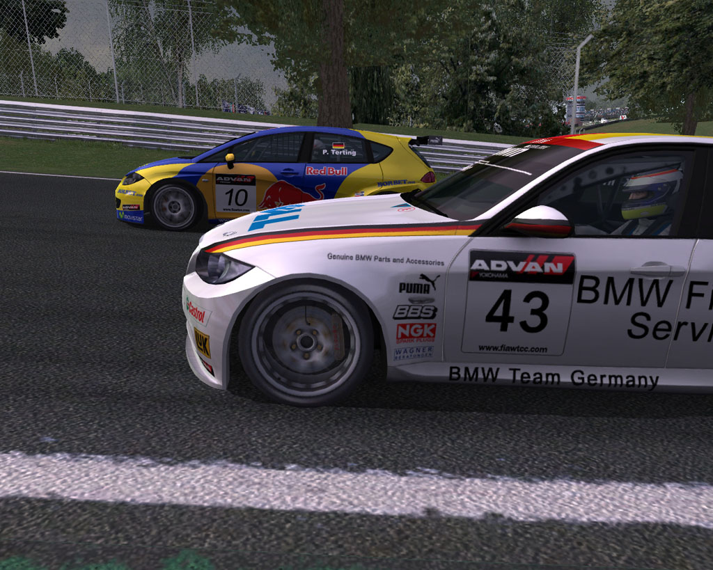 RACE – The Official WTCC Game